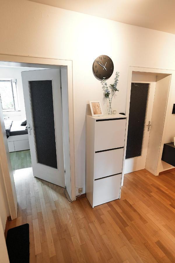 N2 Centrally Located 3-Room Apartment With Balcony Or Individual Rooms Karlsruhe Bagian luar foto