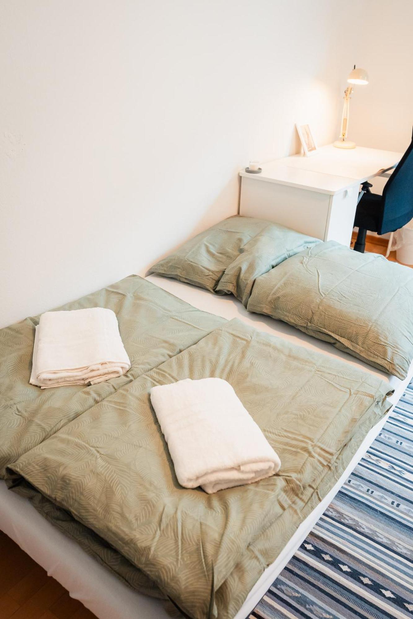 N2 Centrally Located 3-Room Apartment With Balcony Or Individual Rooms Karlsruhe Bagian luar foto